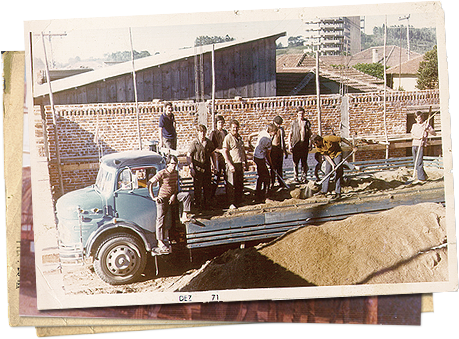 1969